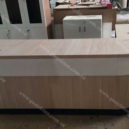 Quầy Lễ Tân Thấp Sơn QLTT S07